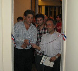 Inauguración de baños de Bomba Israel
