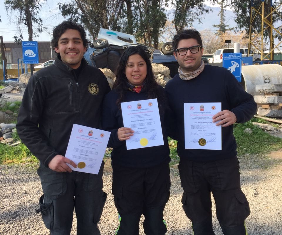 Voluntarios de Bomba Israel aprueban curso BREC 2017