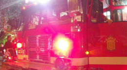 Llegada de carros Q-2 y Q-6 Cuerpo de Bomberos de Ñuñoa