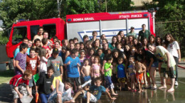 Bomba Israel visita a Tikva