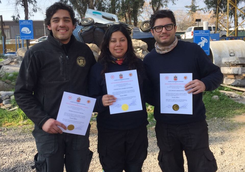 Voluntarios de Bomba Israel aprueban curso BREC 2017